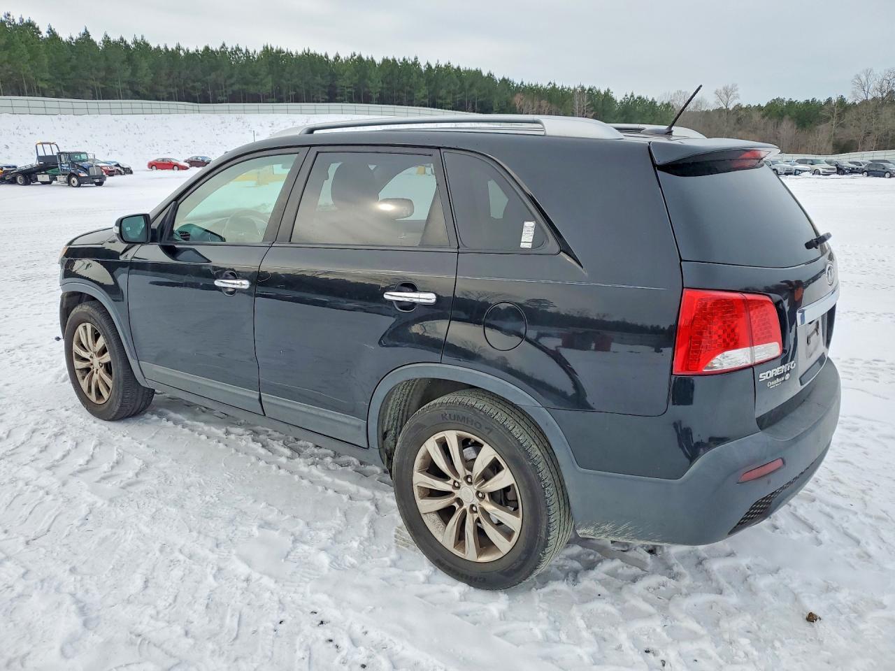 2011 Kia Sorento Ex - Image 2