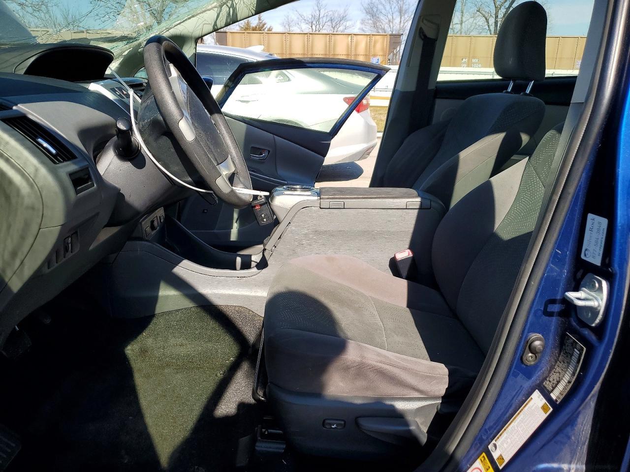 2012 Toyota Prius V - Image 7