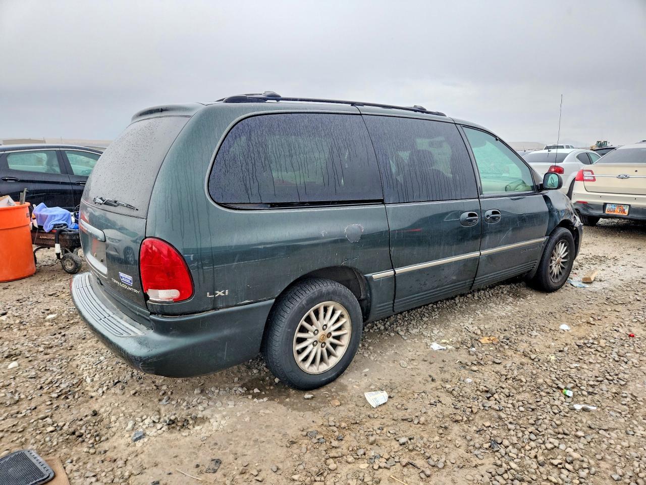 2000 Chrysler Town & Country Lxi - Фото 3