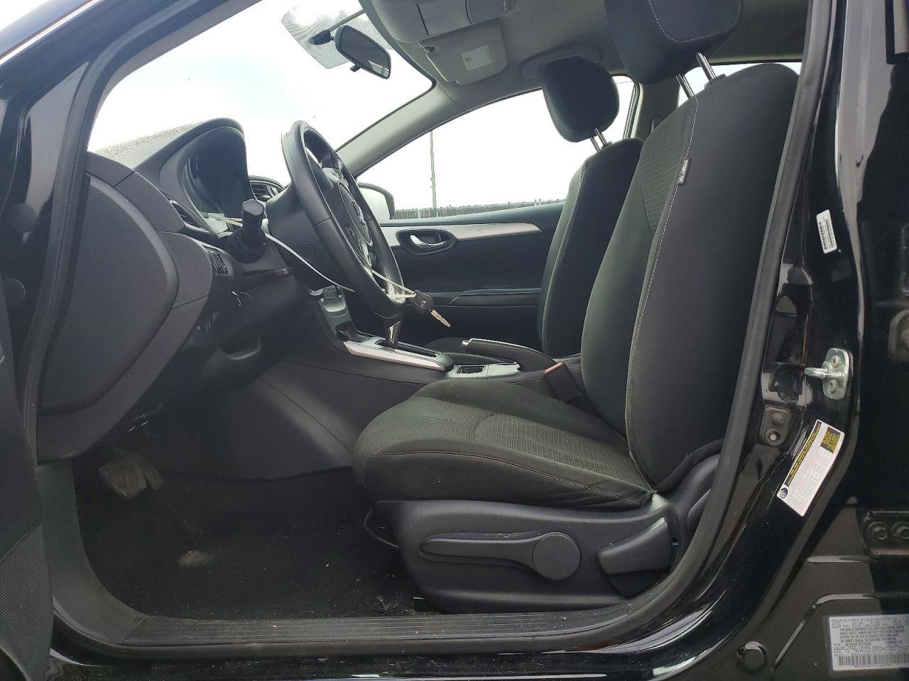 2019 Nissan Sentra S - Фото 7