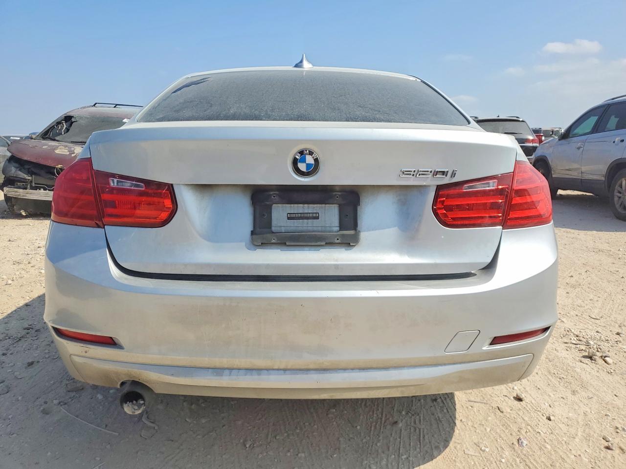 2014 BMW 320 I - Фото 6