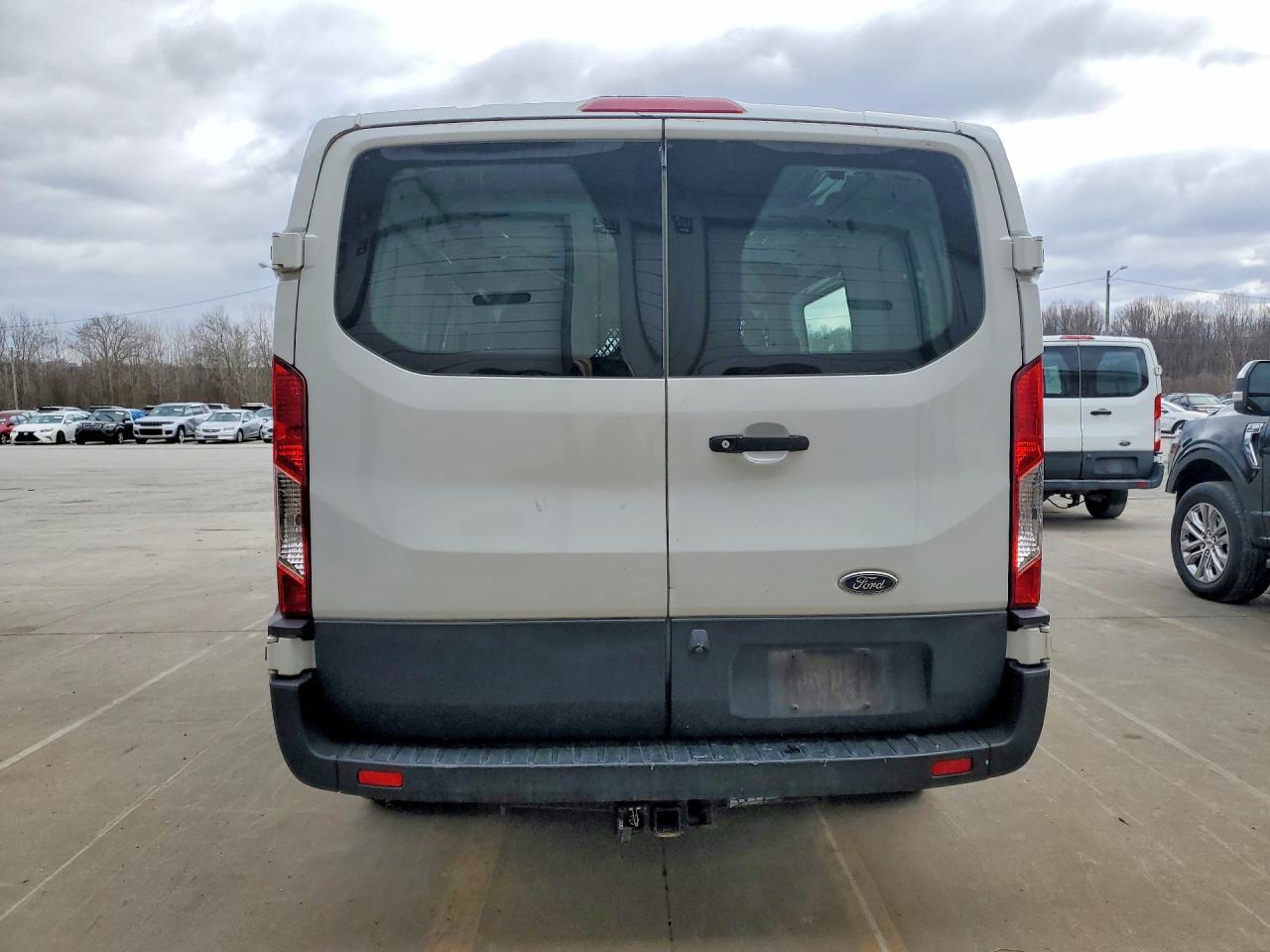 2019 Ford Transit 250 Delivery Van - Image 6