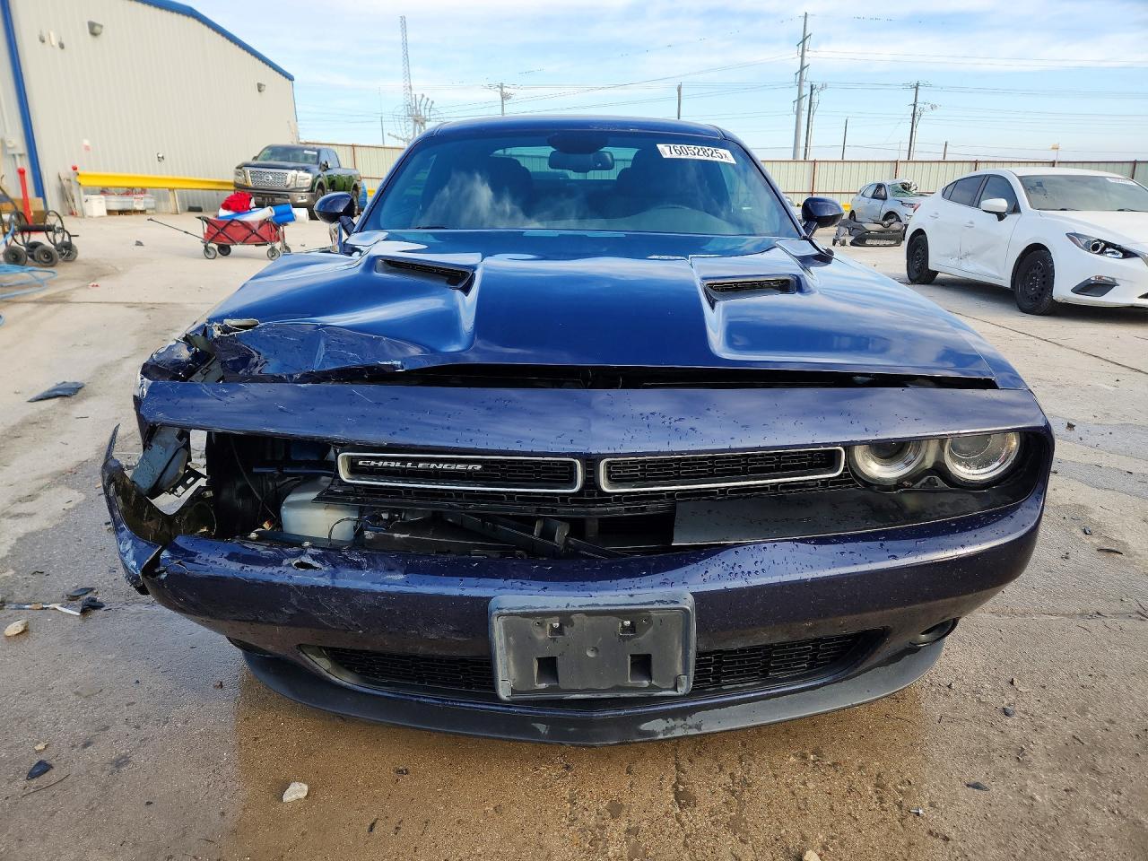 2016 Dodge Challenger Sxt - Image 5