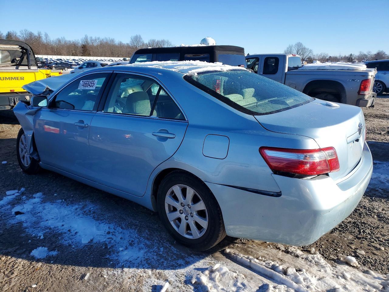 2009 Toyota Camry Base - Image 2
