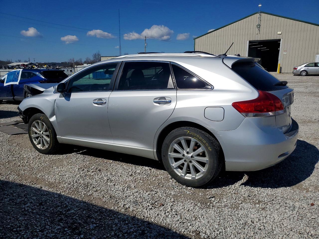 2009 Toyota Venza - Фото 2