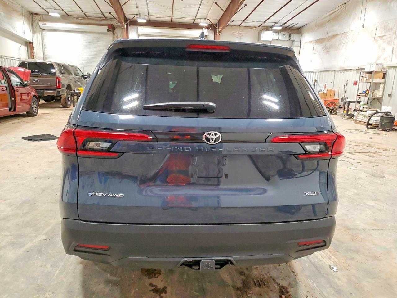 2024 Toyota Grand Highlander Hybrid Xle - Фото 6