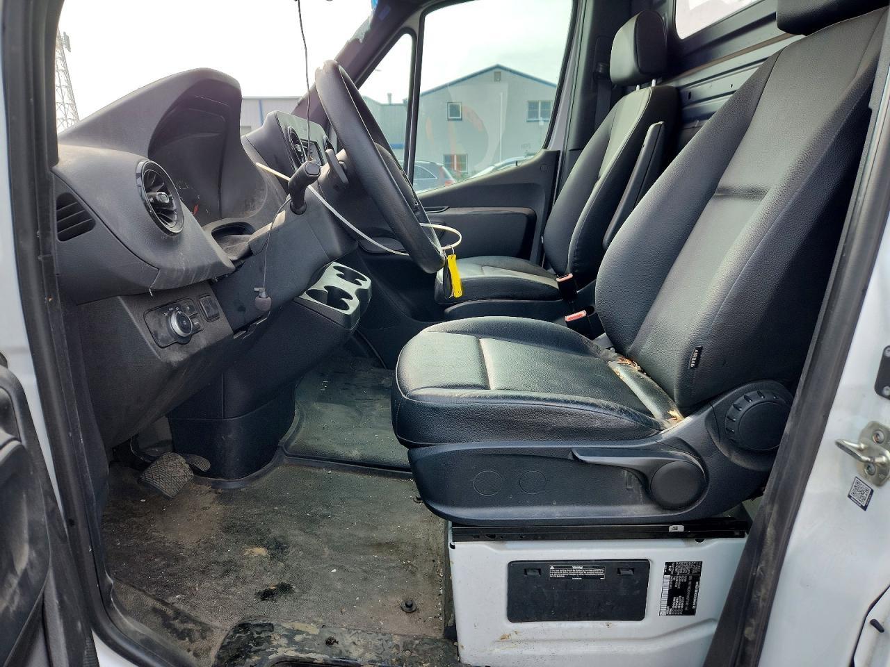 2021 Mercedes Benz Sprinter 2500 2.0L 4C Tdsl Ext Cargo High Roof - Фото 7