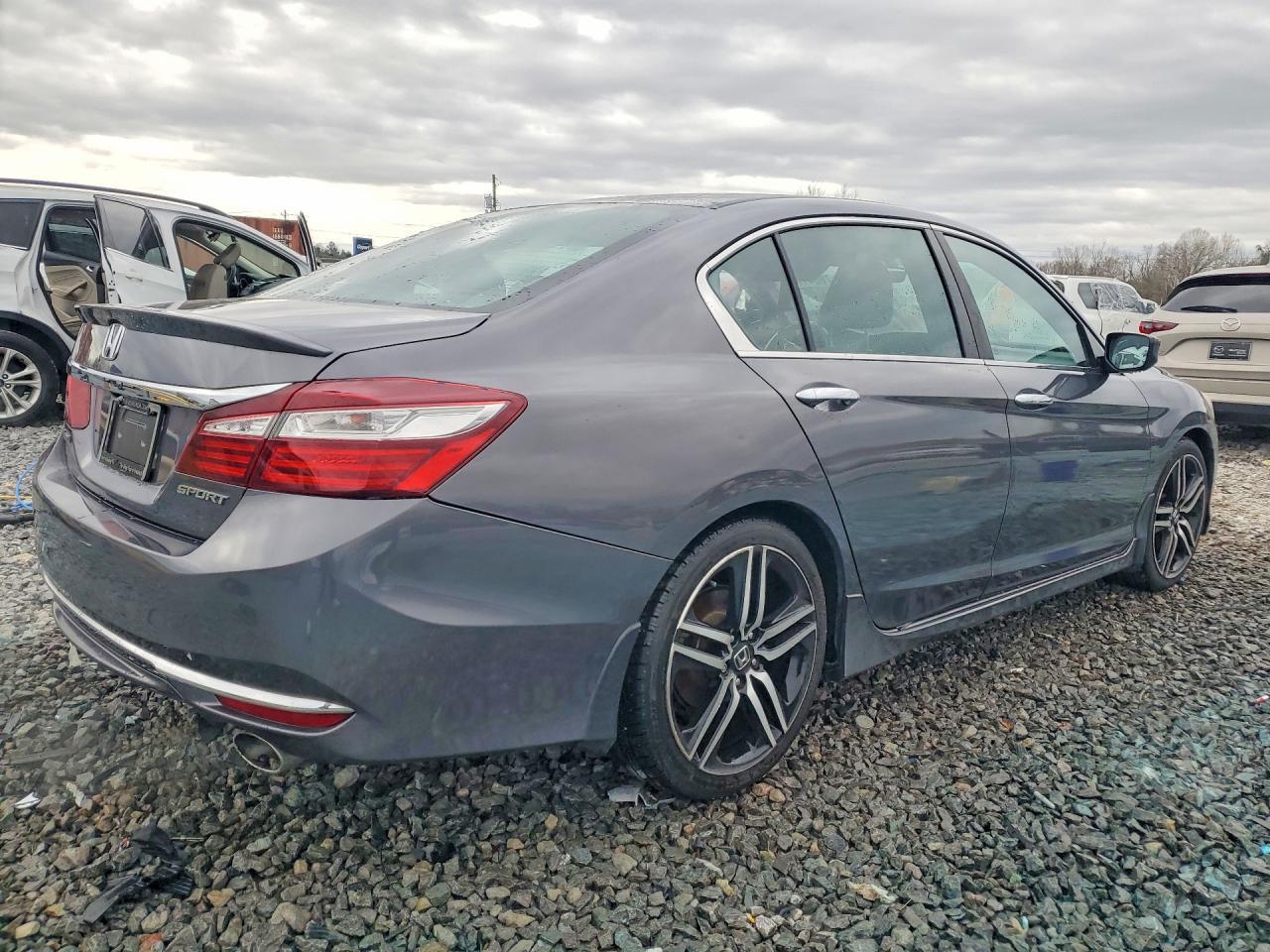 2017 Honda Accord Sport - Фото 3