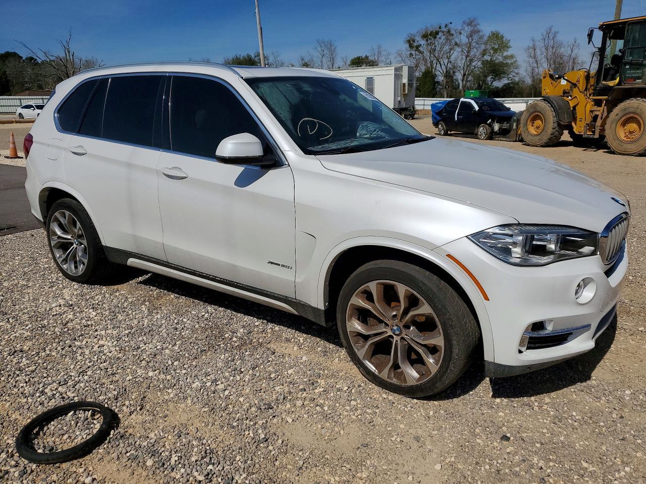 2015 BMW X5 xDrive50I - Фото 4