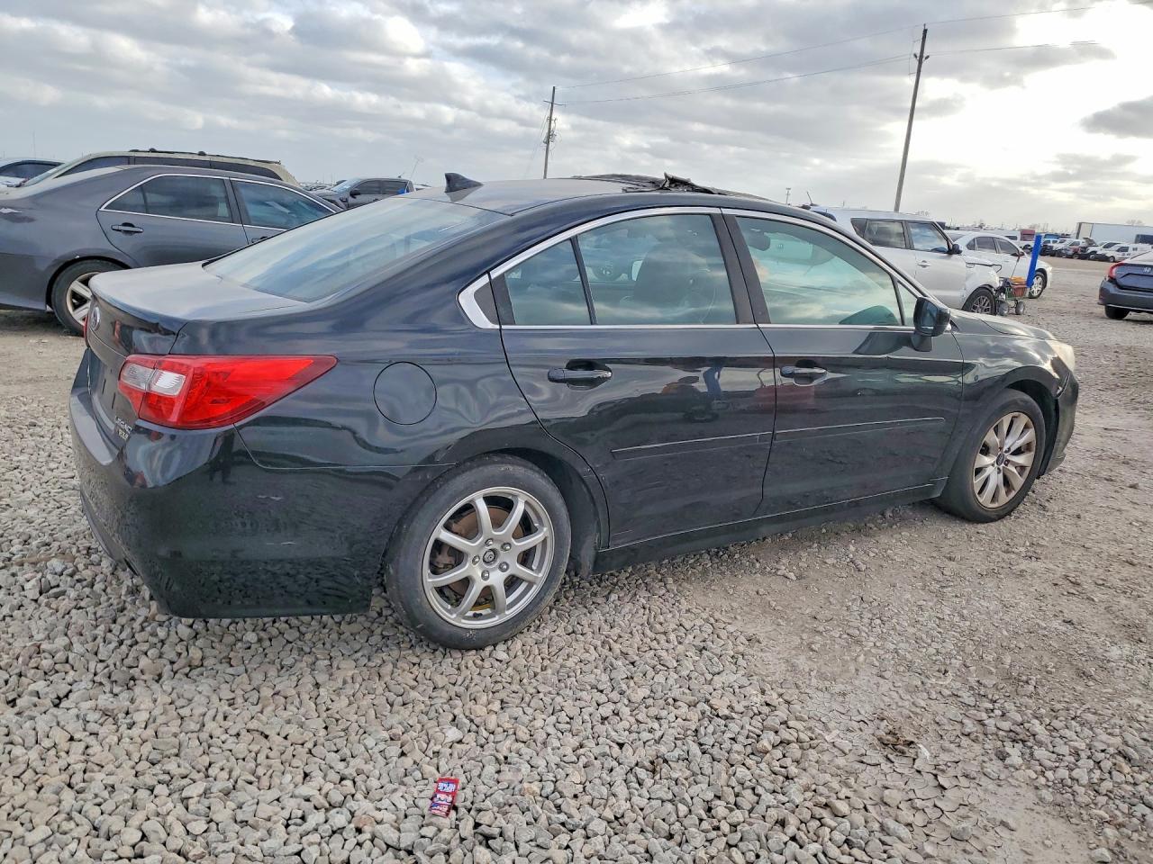 2017 Subaru Legacy 2.5I Premium - Фото 3