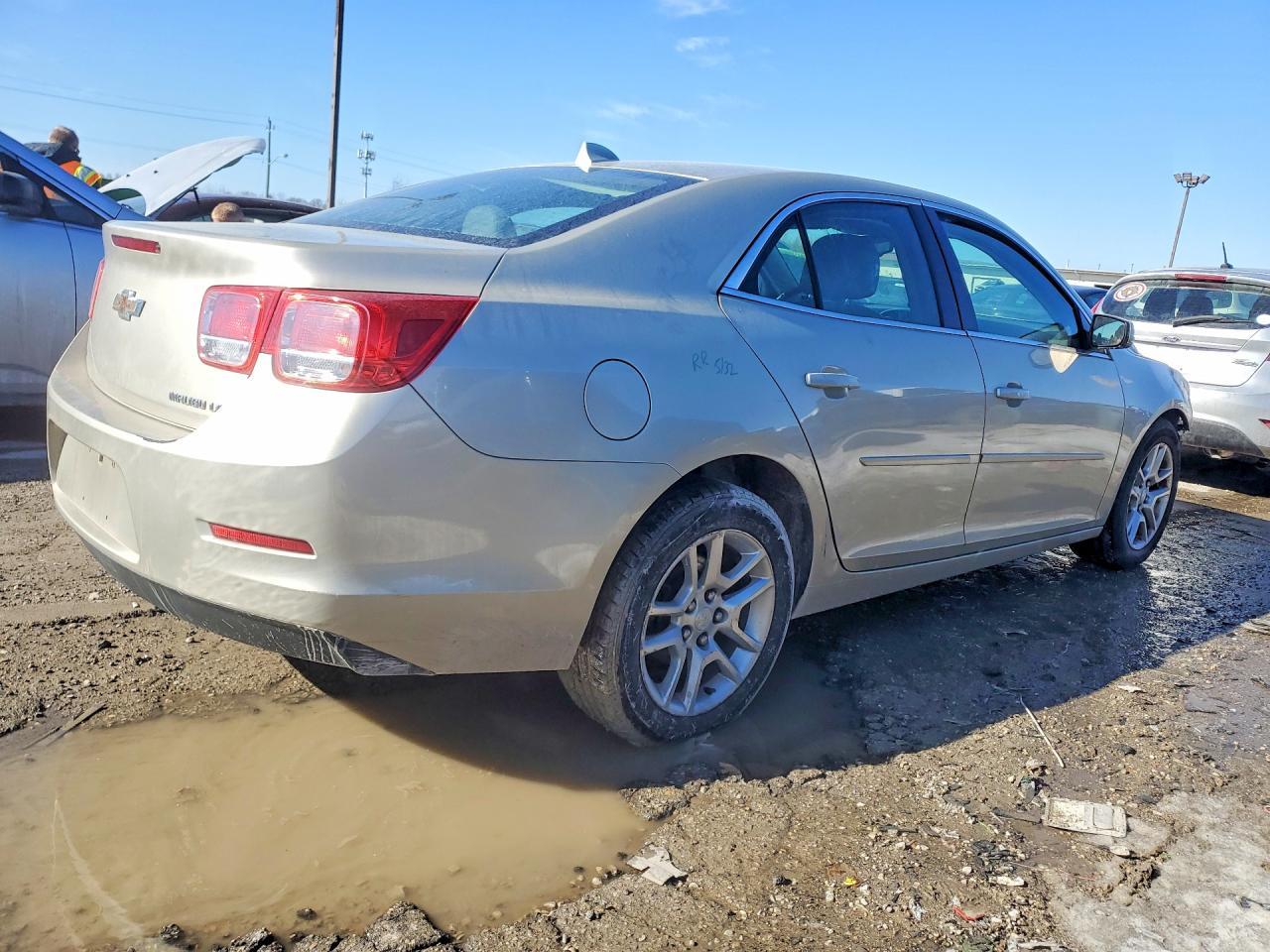 2013 Chevrolet Malibu 1Lt - Фото 3