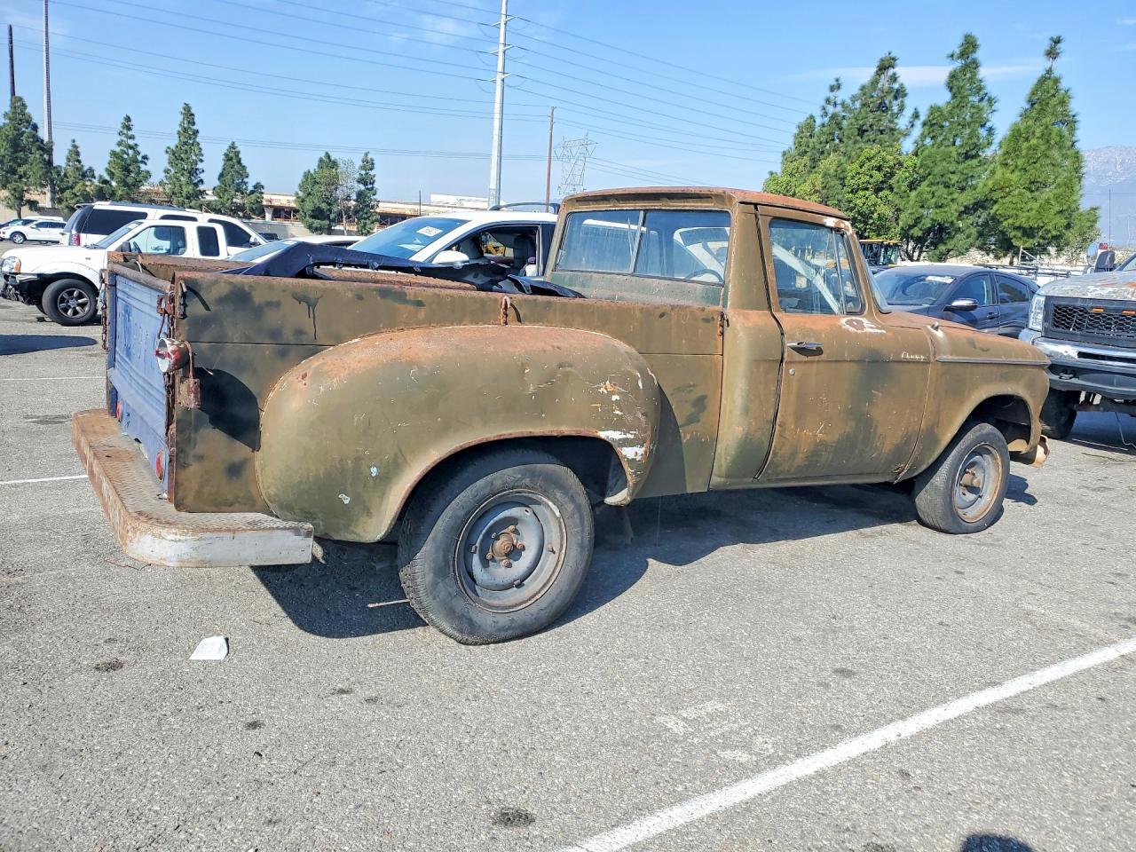 1960 Studebaker Champ - Image 3
