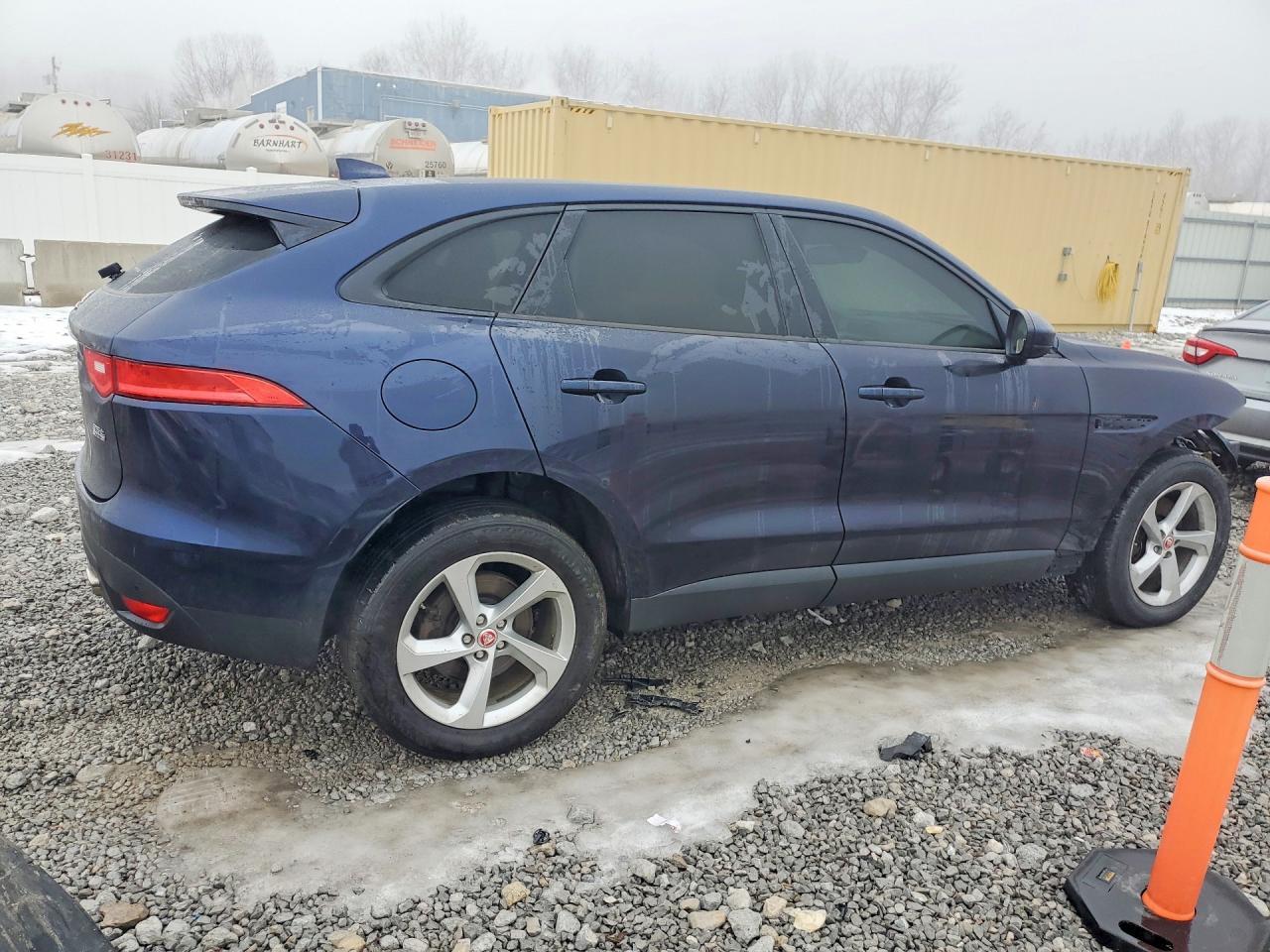 2017 Jaguar F-Pace Premium - Фото 3
