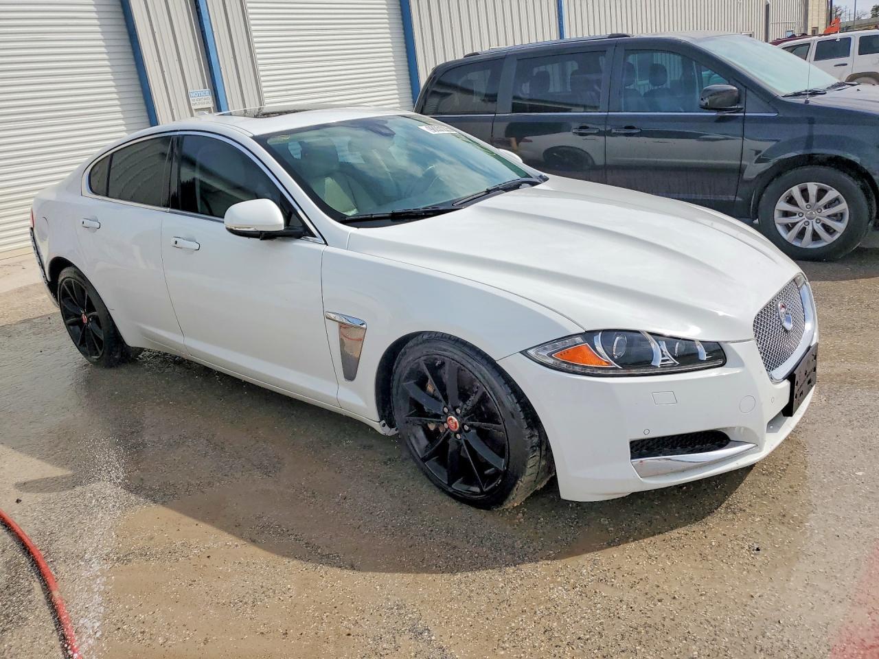 2015 Jaguar Xf 3.0 Sport - Image 4
