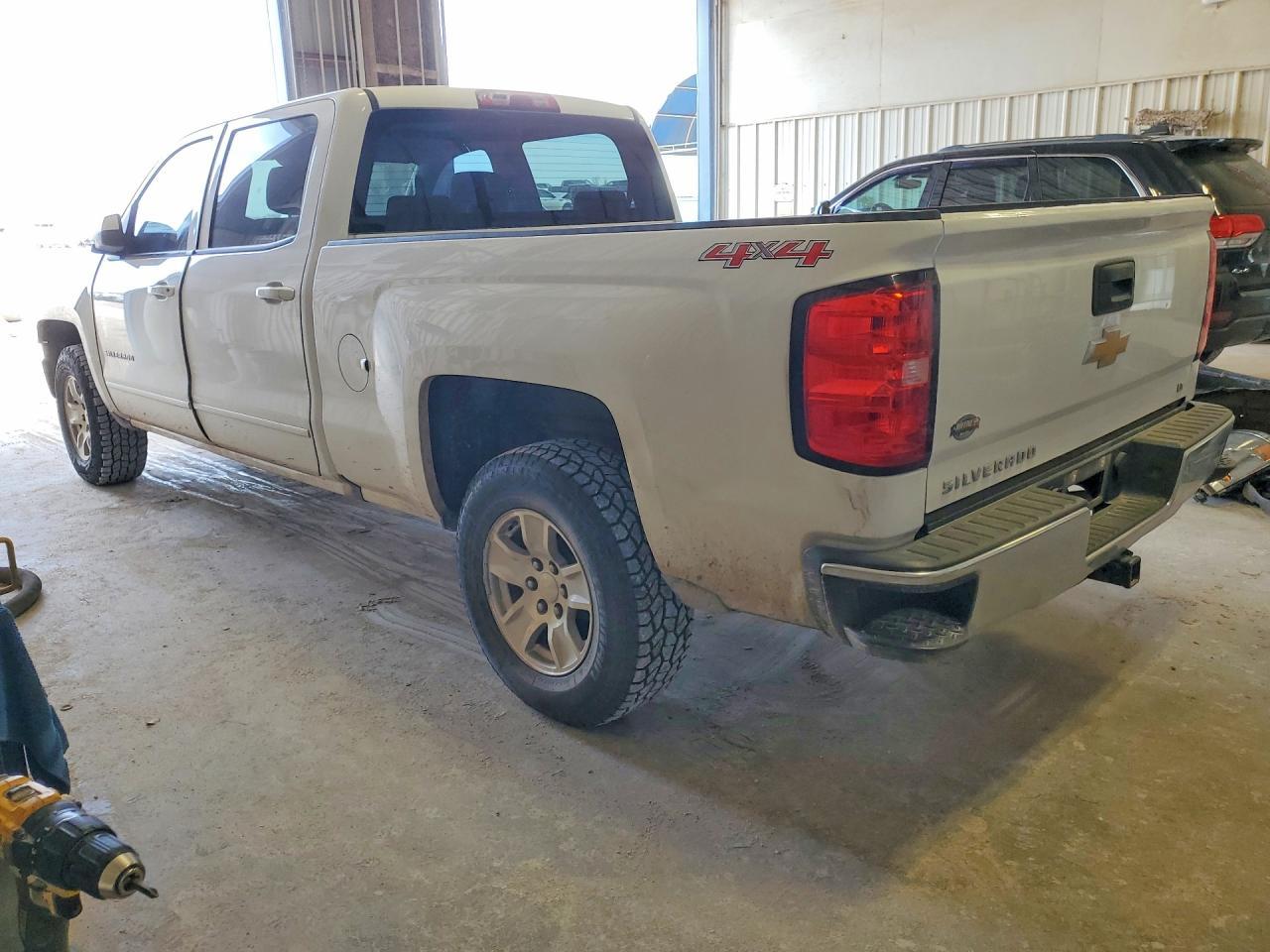 2017 Chevrolet Silverado K1500 Lt - Фото 2