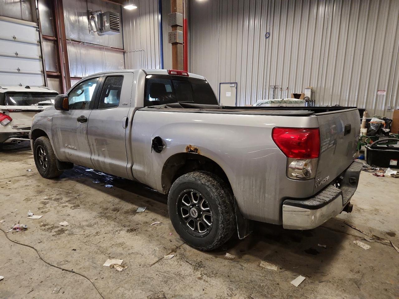 2007 Toyota Tundra Double Cab Sr5 - Image 2