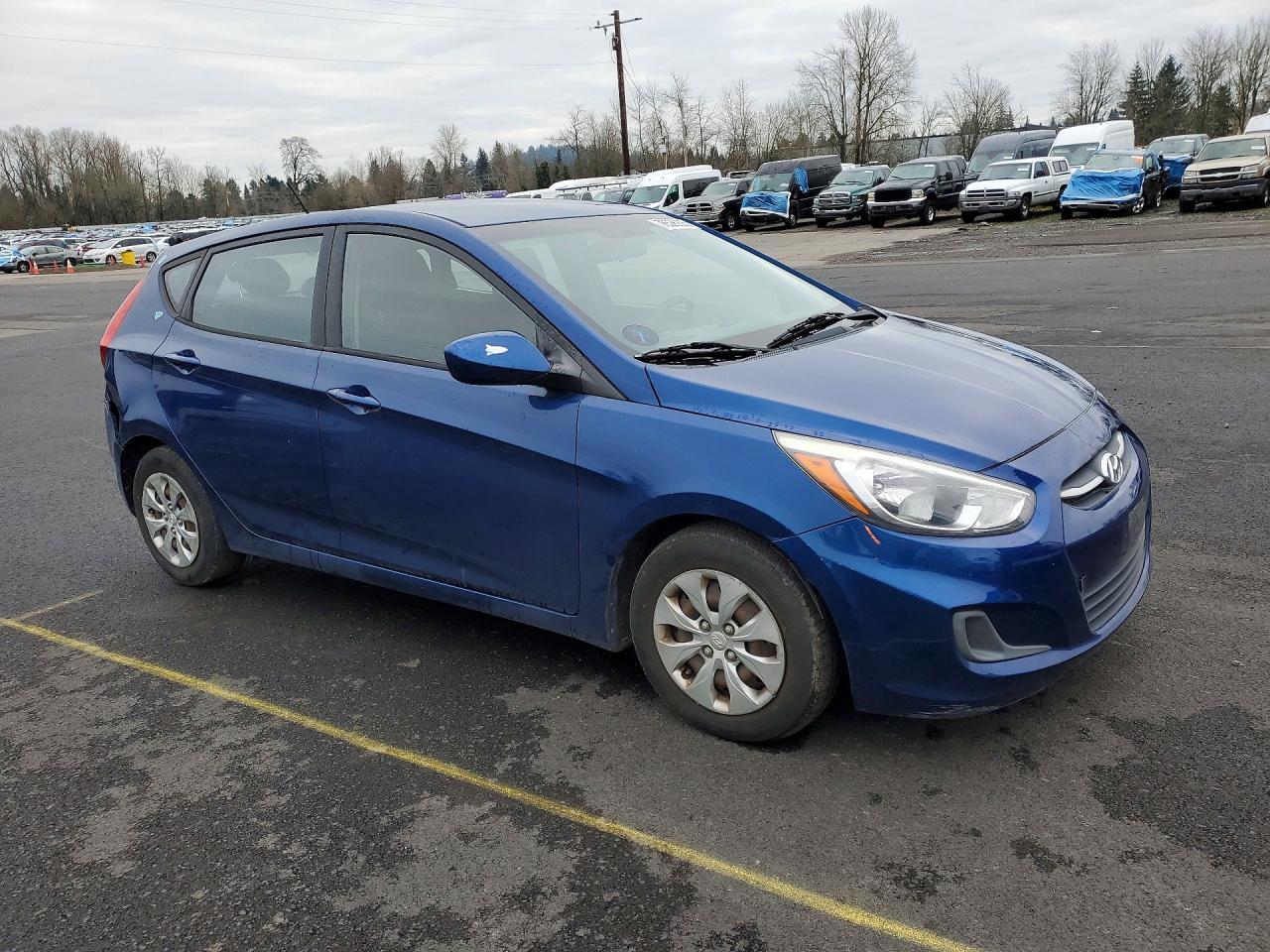 2016 Hyundai Accent Se - Фото 4