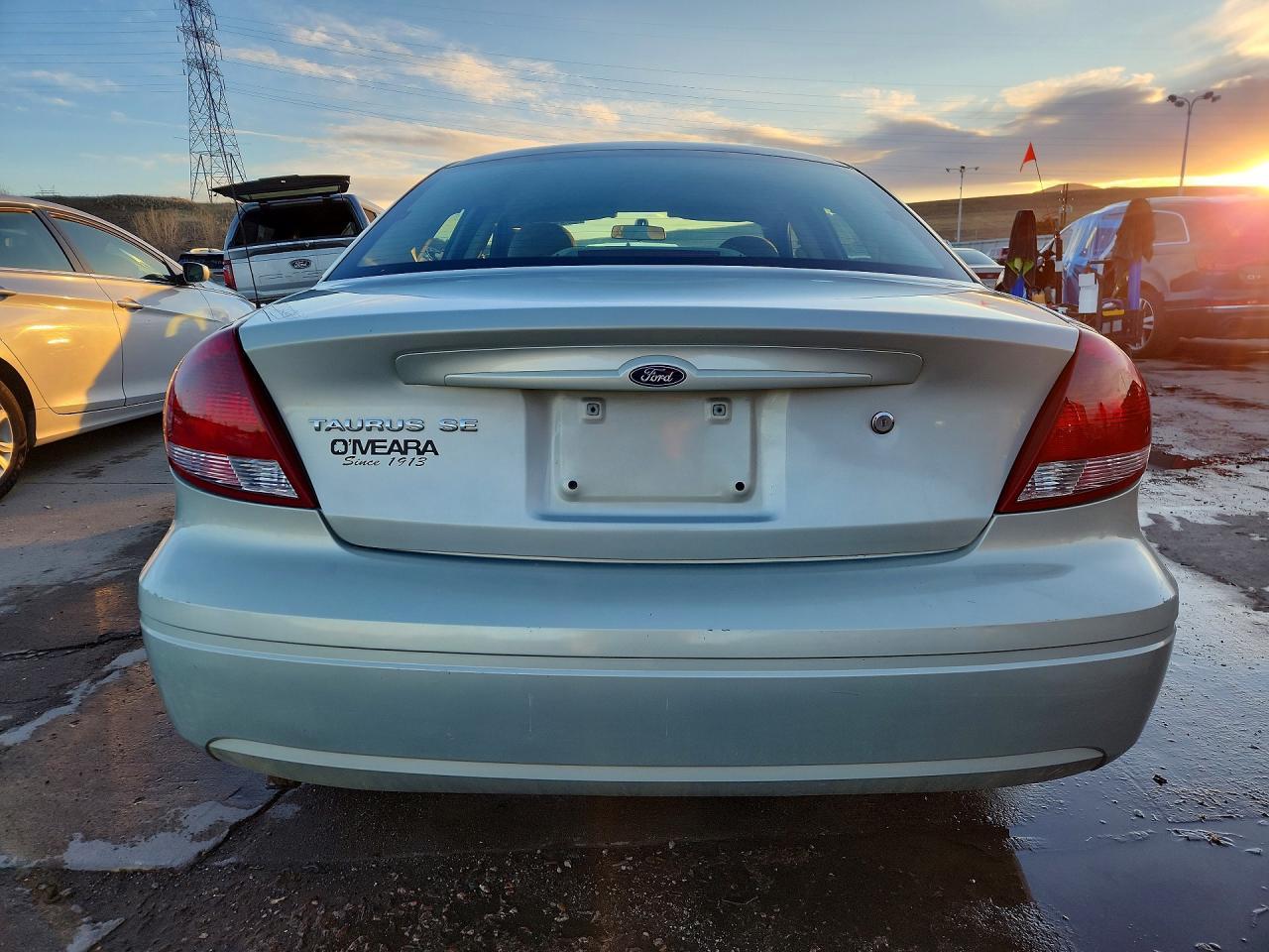2007 Ford Taurus Se - Image 6