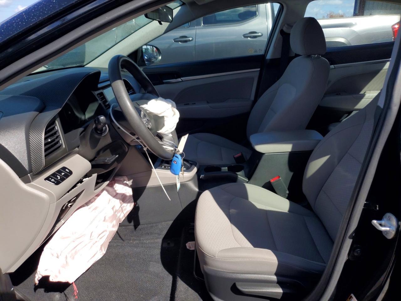 2020 Hyundai Elantra Sel - Фото 7