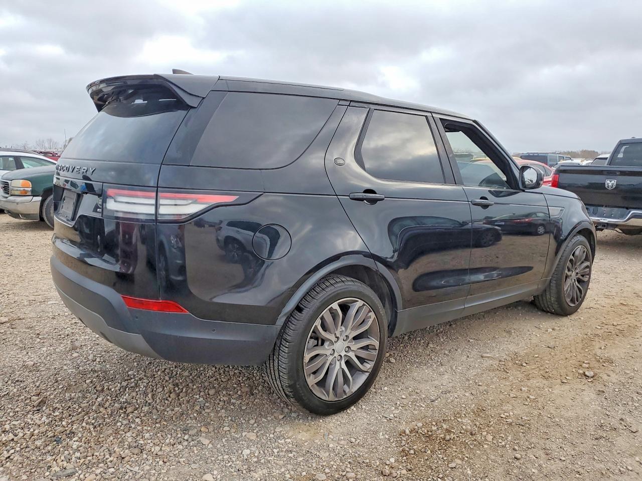 2019 Land Rover Discovery Se - Фото 3