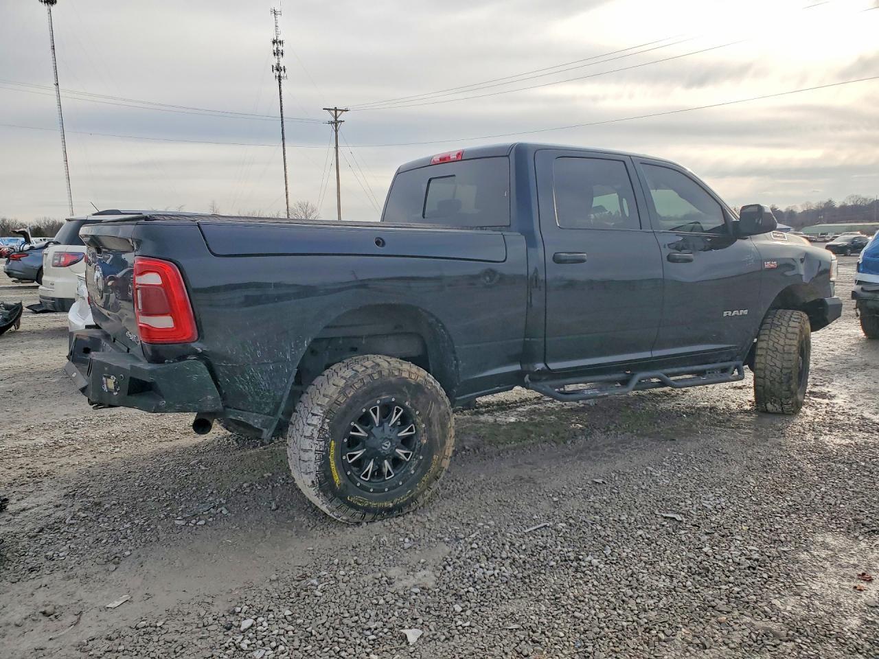 2020 Ram 2500 Tradesman - Фото 3