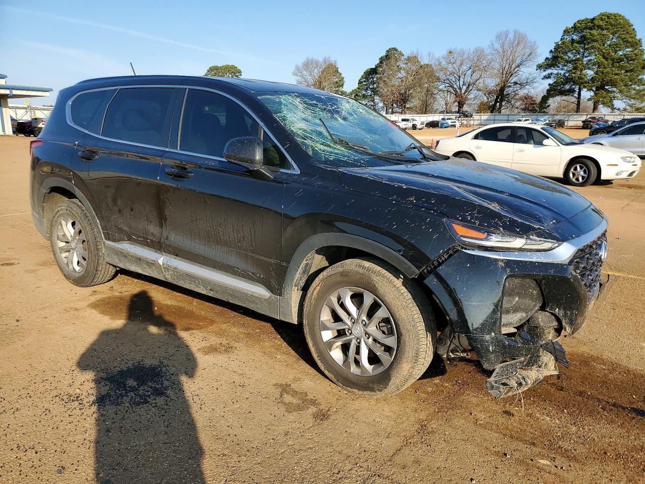 2020 Hyundai Santa Fe Se - Фото 4