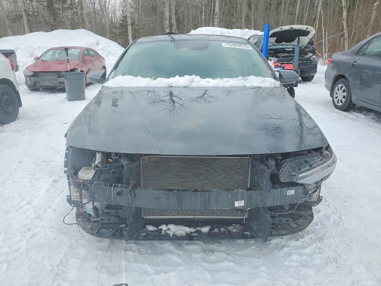 2025 Hyundai Elantra Sel Sport - Image 5