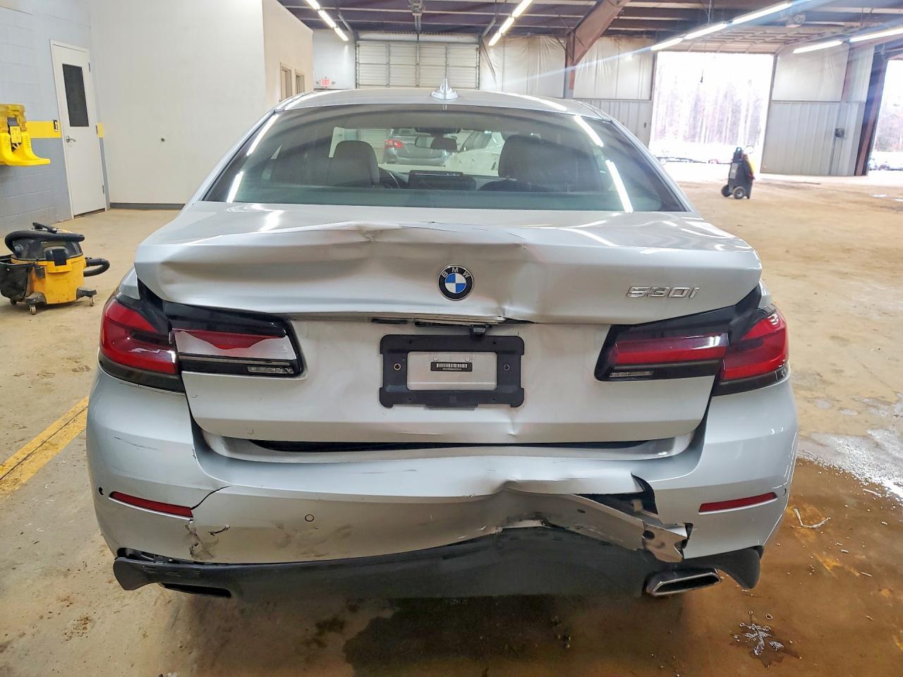 2021 BMW 530 I - Image 6