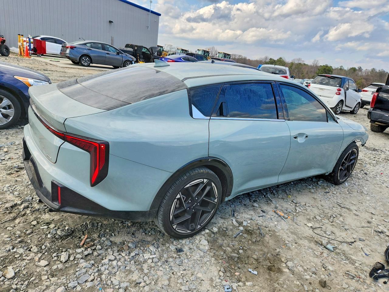 2025 Kia K4 Gt-Line - Фото 3