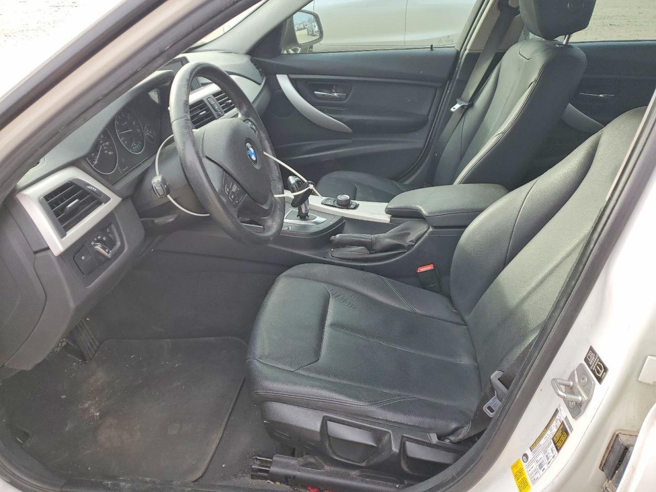 2015 BMW 320 I - Фото 7