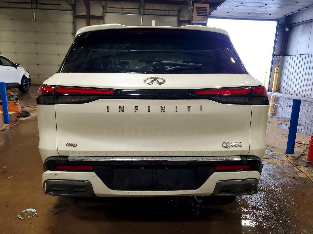 2022 Infiniti Qx60 Luxe - Image 6