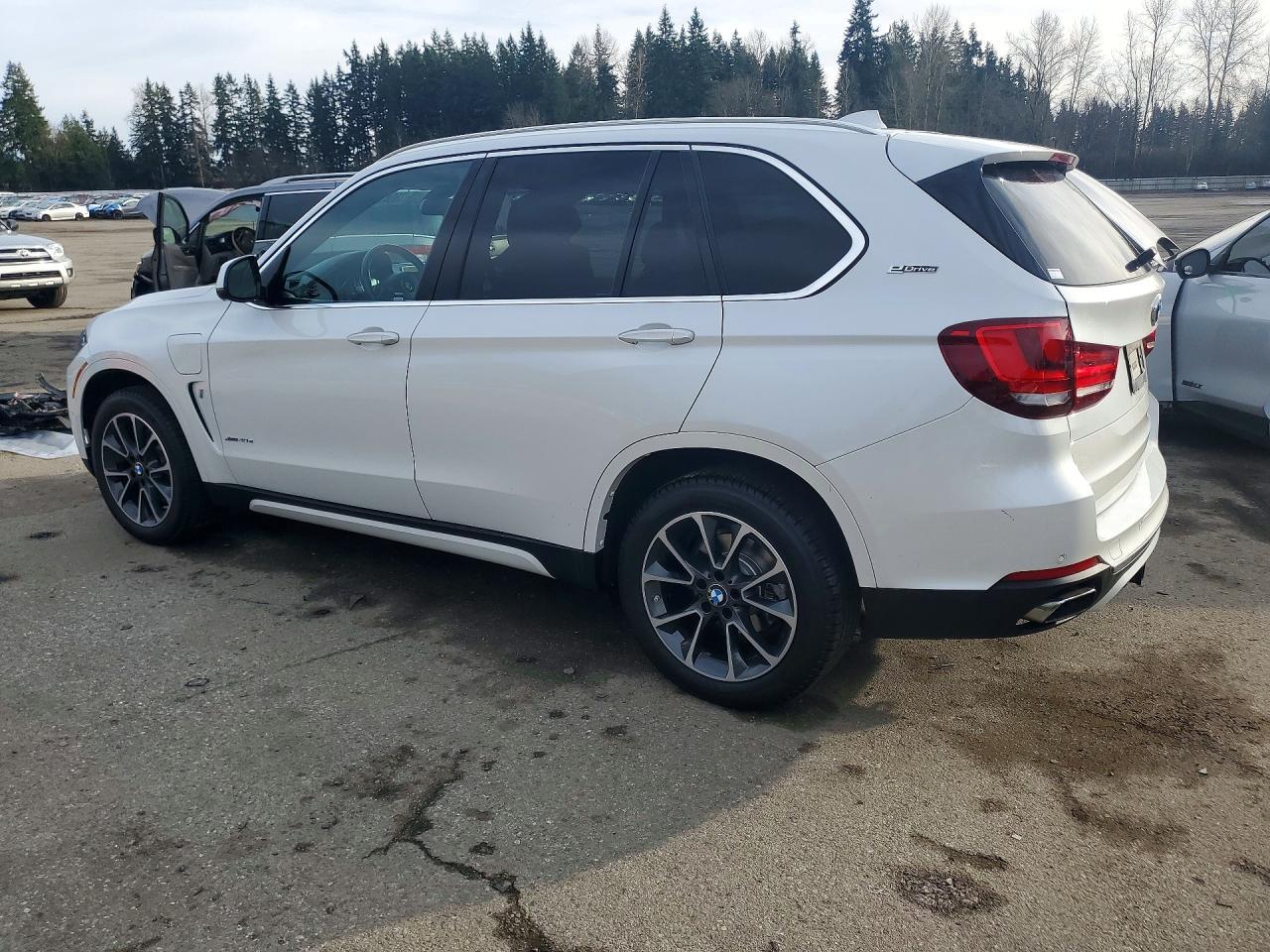 2017 BMW X5 Xdr40E - Фото 2