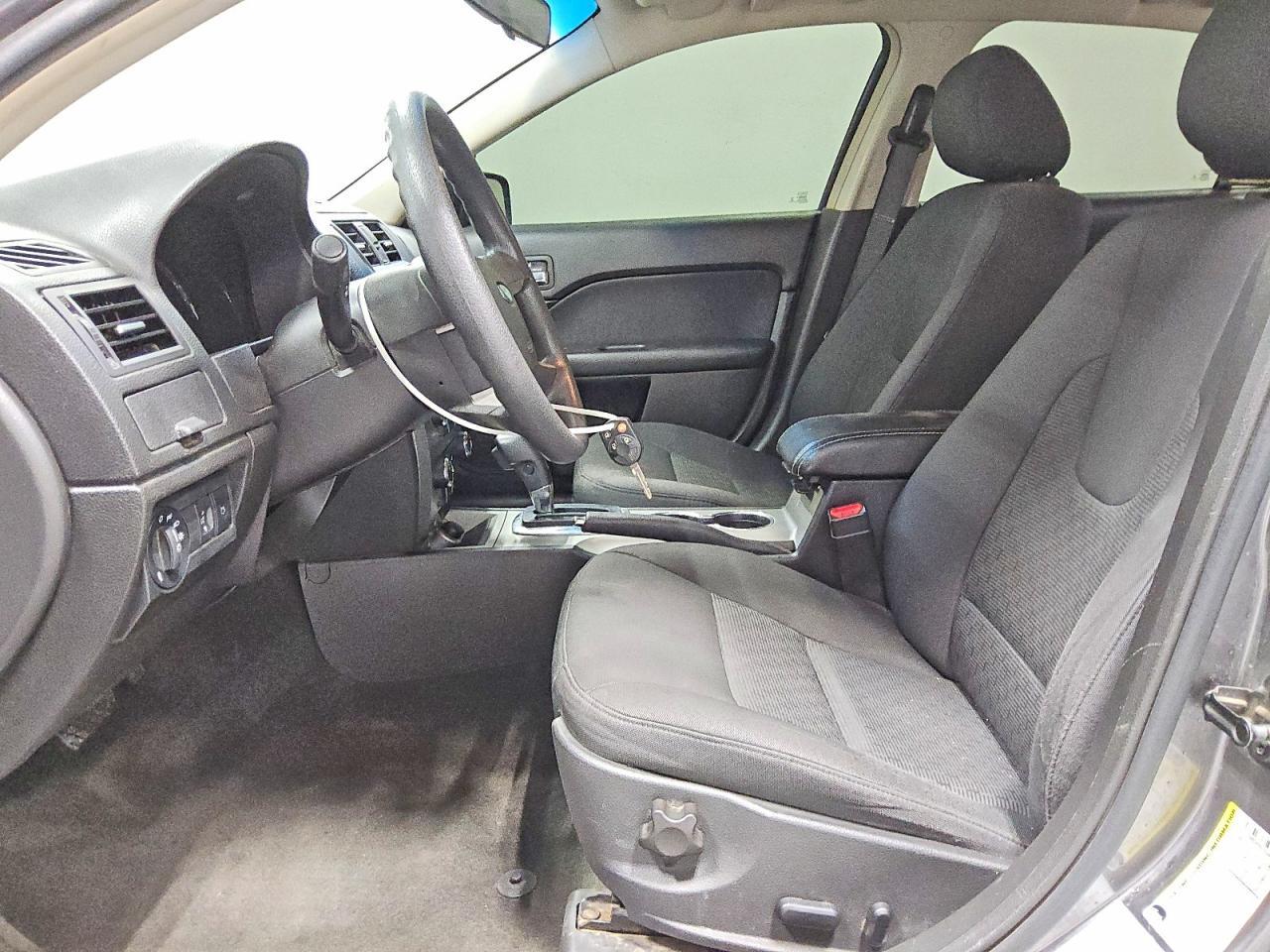 2012 Ford Fusion Se - Фото 7