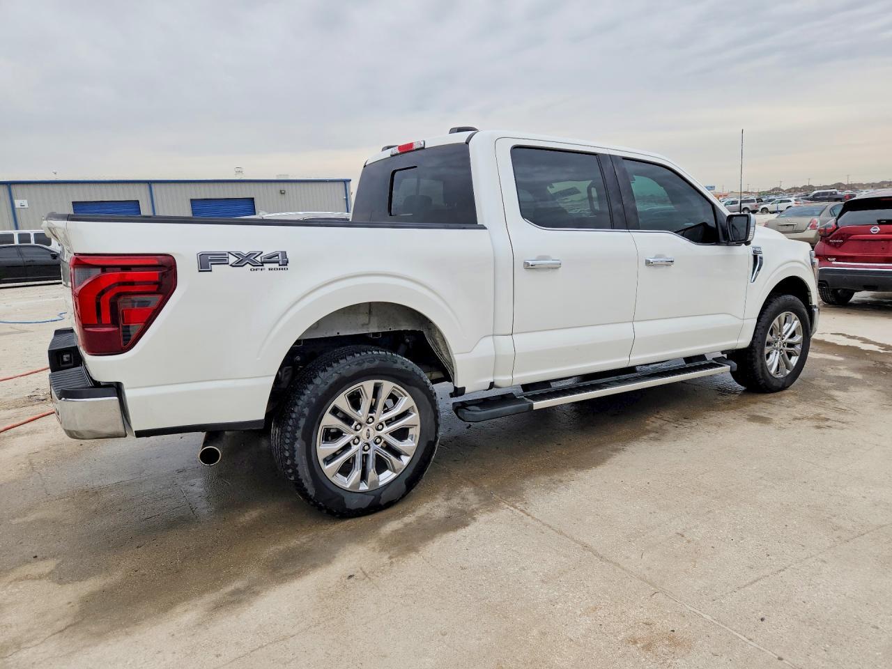 2024 Ford F150 Lariat - Фото 3