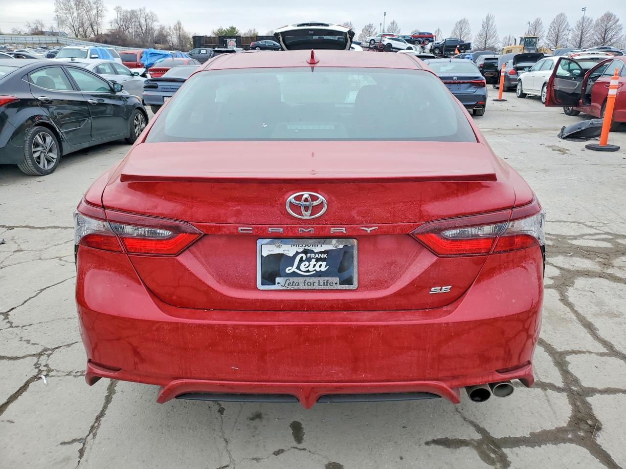 2023 Toyota Camry Se - Image 6
