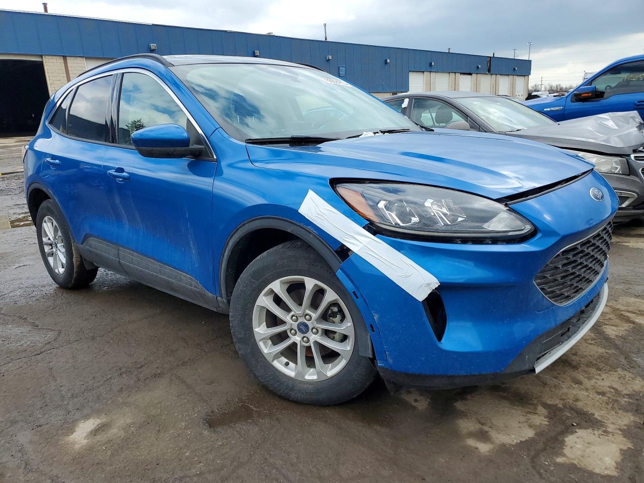 2020 Ford Escape Se - Фото 4
