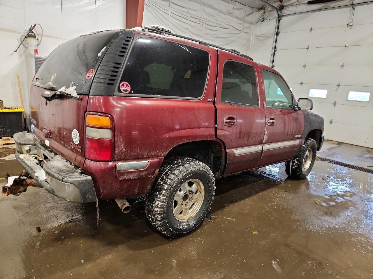 2002 GMC Yukon - Image 3