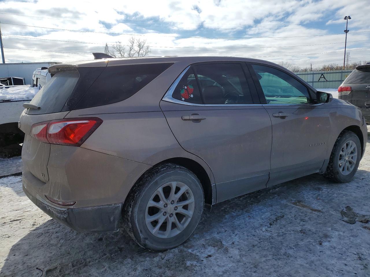 2019 Chevrolet Equinox Lt - Image 3