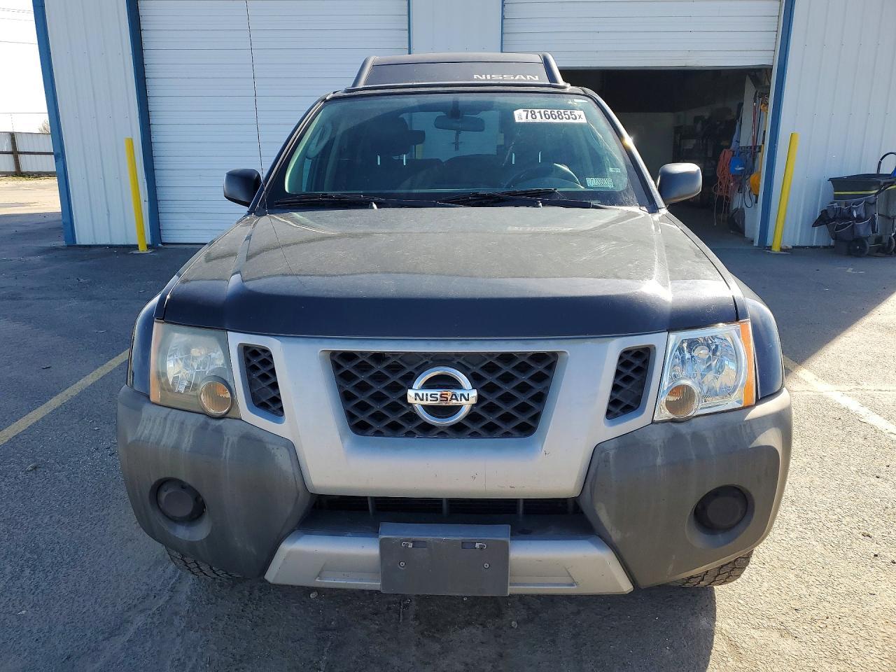 2011 Nissan Xterra Off Road - Фото 5