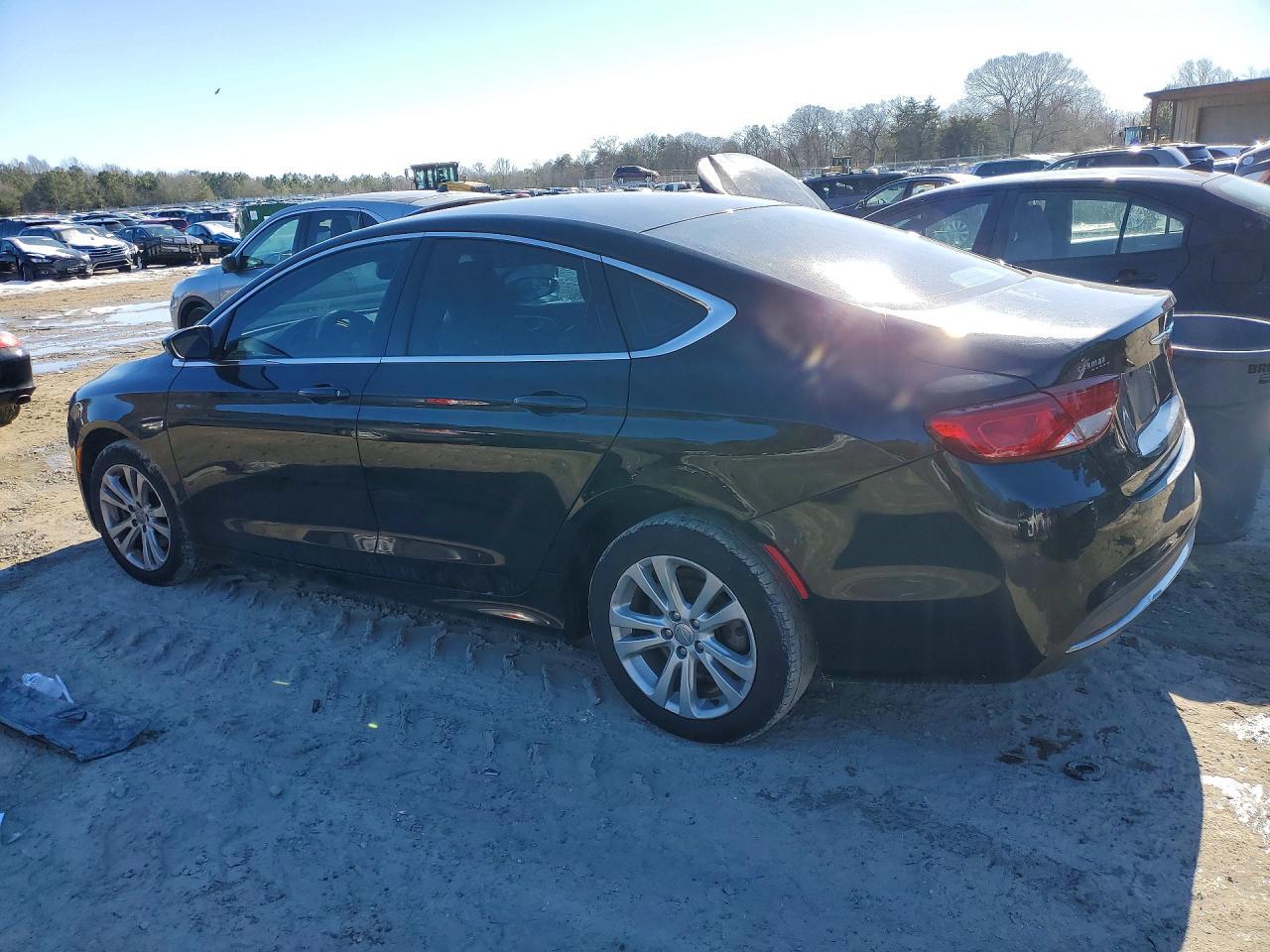 2015 Chrysler 200 Limited - Image 2