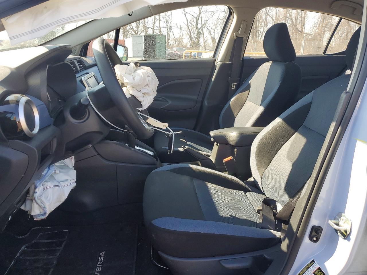 2025 Nissan Versa Sv - Фото 7
