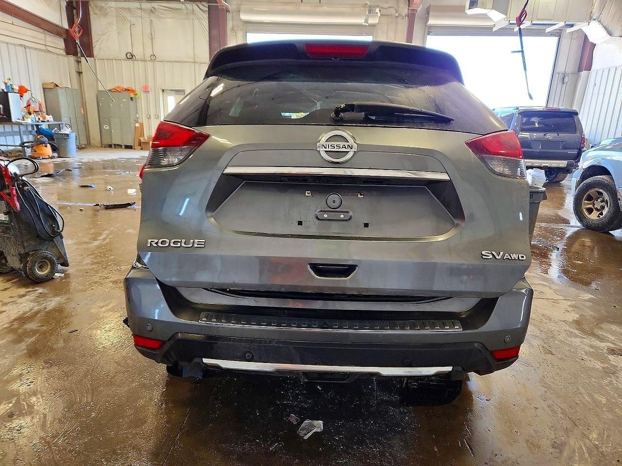 2020 Nissan Rogue Sv - Фото 6