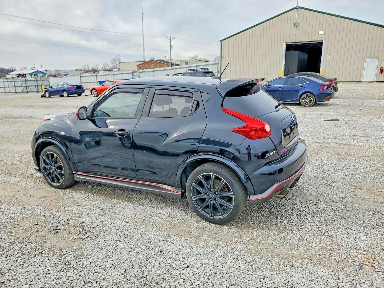 2013 Nissan Juke S - Фото 2