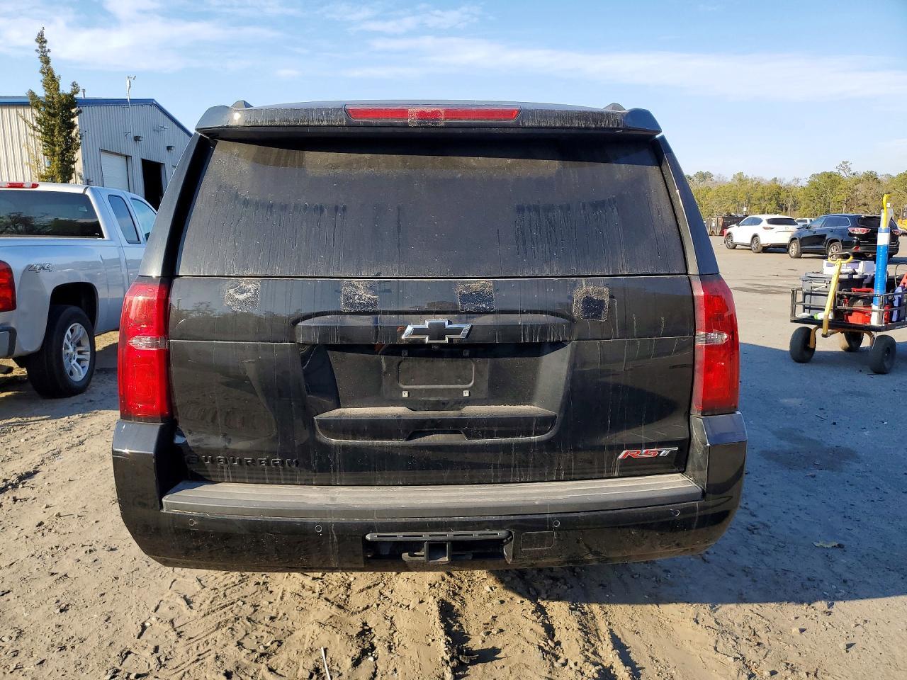 2020 Chevrolet Suburban K1500 Lt - Image 6