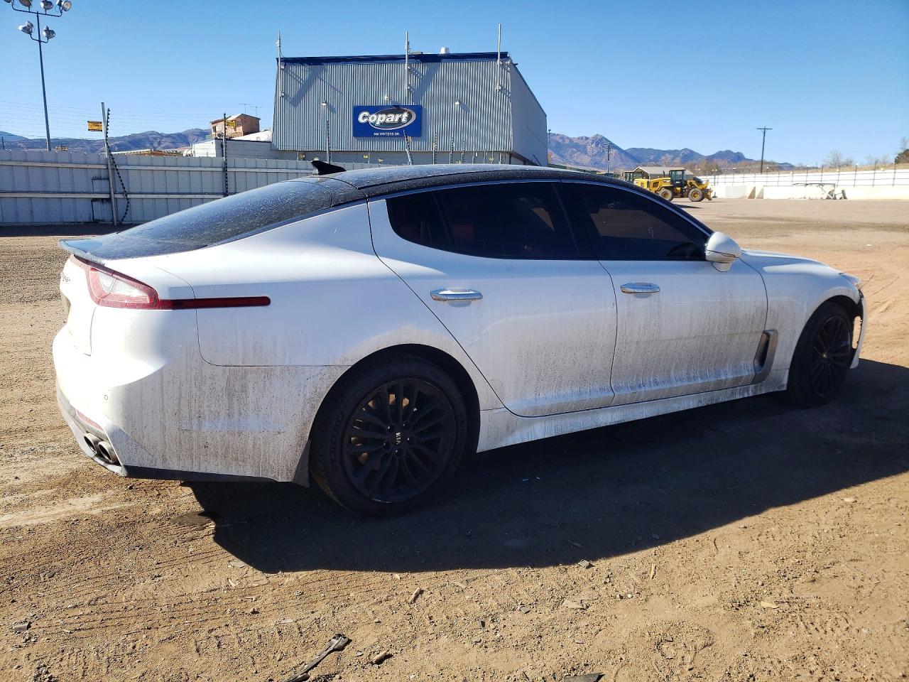 2018 Kia Stinger Base - Фото 3