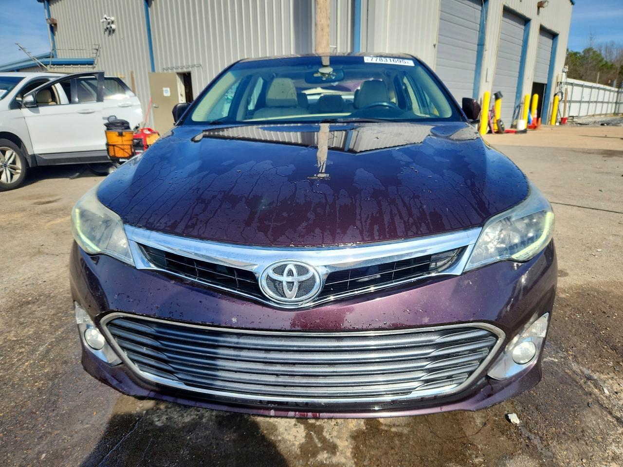2013 Toyota Avalon Limited - Image 5
