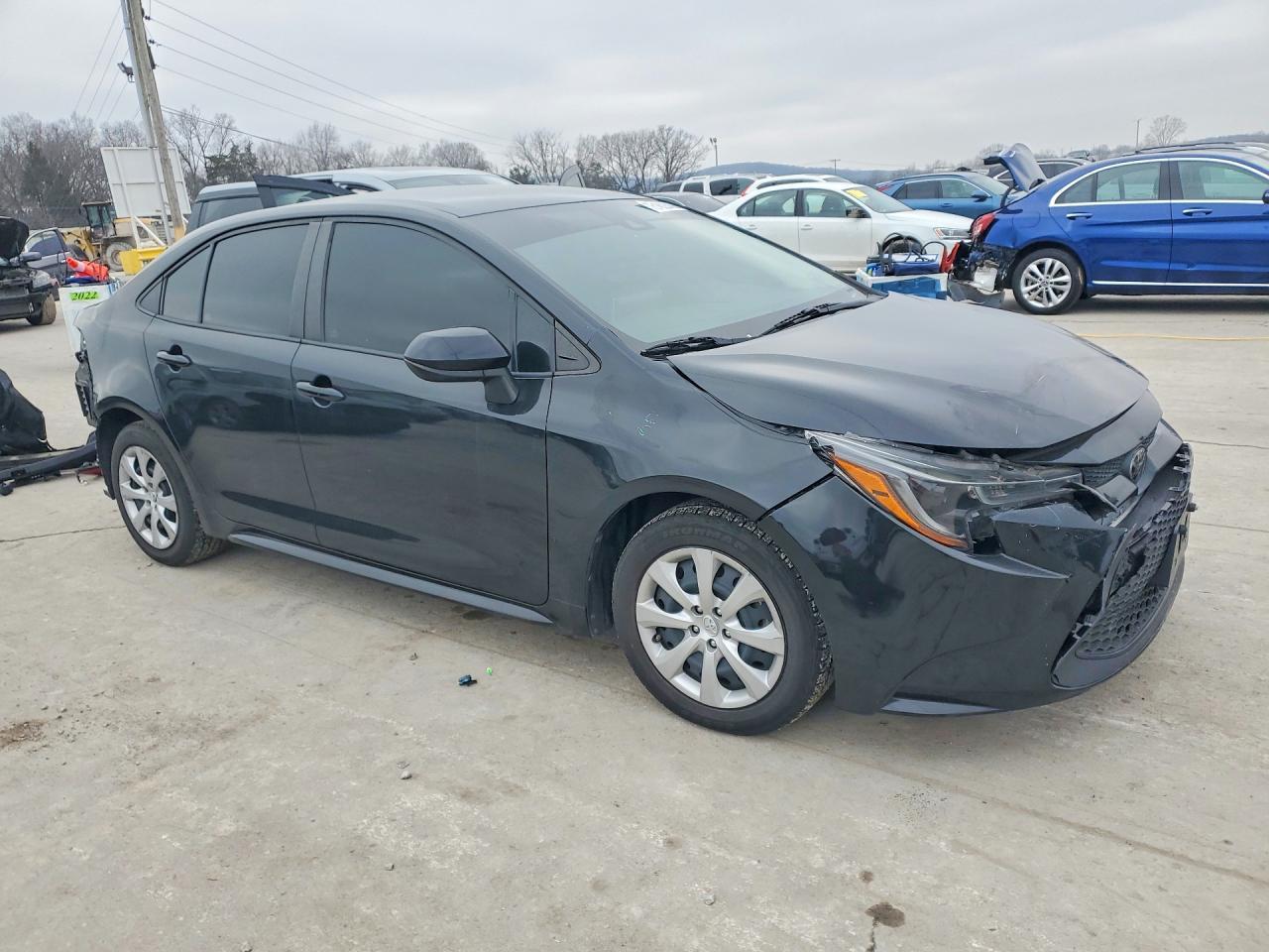 2021 Toyota Corolla Le - Image 4