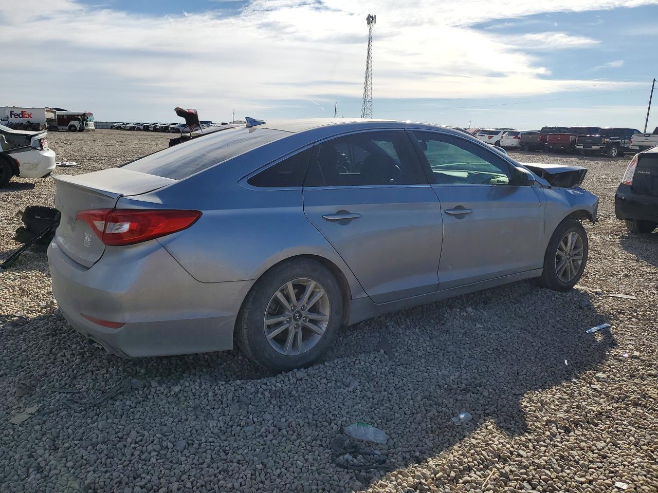 2017 Hyundai Sonata Se - Фото 3