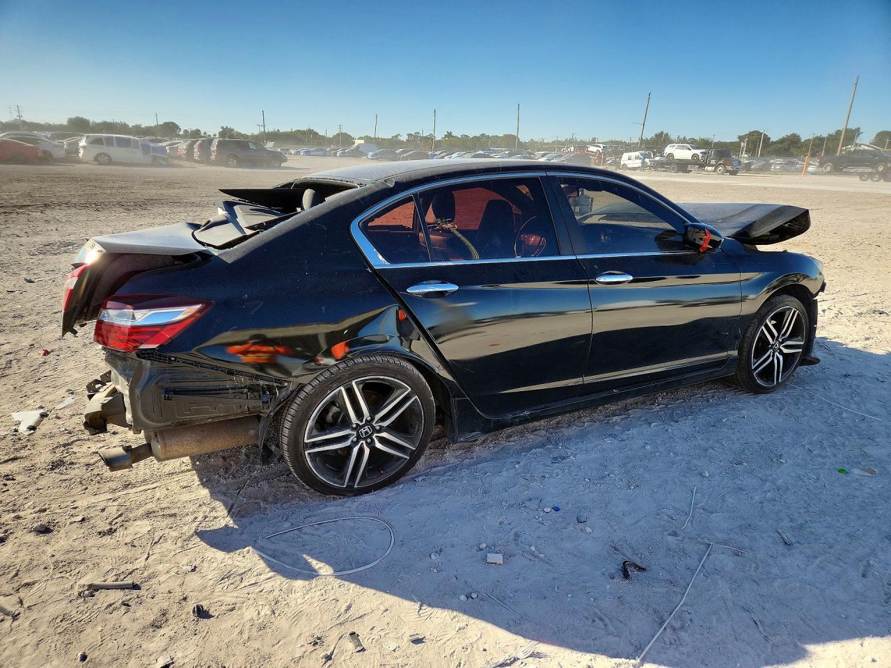 2017 Honda Accord Sport - Фото 3