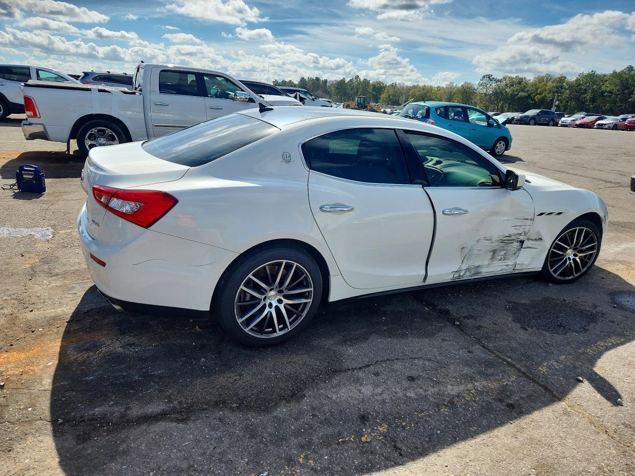 2015 Maserati Ghibli - Image 3